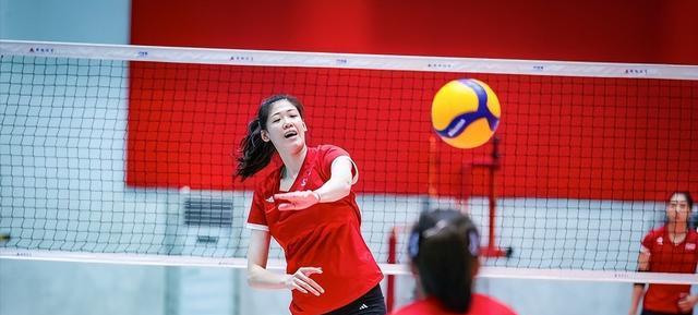 女排陷主攻, img, 阻力