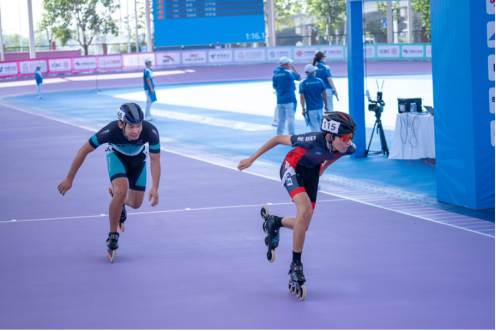 最终斩获女, 队员们发挥, 育局社会体